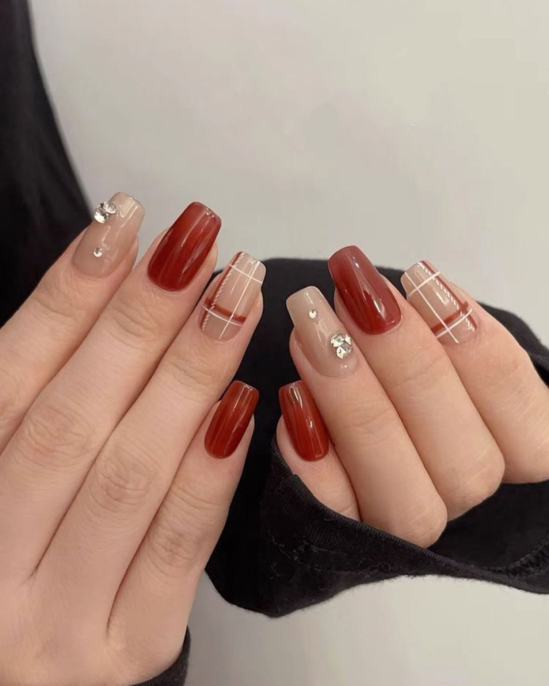 Cherry Scarf Press on Nail